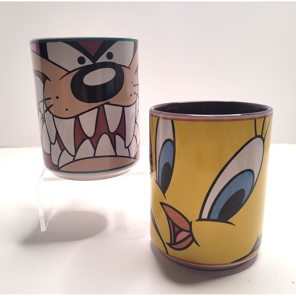 LOONEY TUNES Warner Bros Mugs-Tweety & Tasmanian Devil - Vintage 1998 - Awesome!